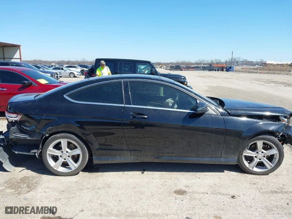 2013 Mercedes-Benz C-Class C 250 with VIN WDDGJ4HB6DG104780, listed as a IAAI auction lot 41761180 with 89,249 mi miles. Bid and sale history available at carsss.com. Image 13.