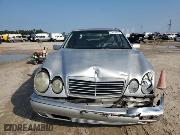 1999 Mercedes-Benz E-Class with VIN WDBJF65H9XA903481, listed as a Copart auction lot 79516914 with 201,080 mi miles and Salvage Title. Bid and sale history available at carsss.com. Image 5.
