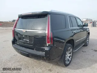 2019 Cadillac Escalade Luxury with VIN 1GYS3BKJ3KR254991, listed as a IAAI auction lot 41728759 with 65,267 mi miles. Bid and sale history available at carsss.com. Image 4.