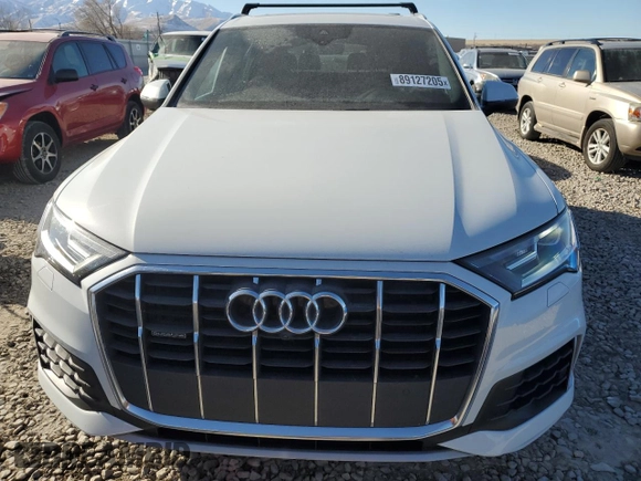 2020 Audi Q7 Premium Plus with VIN WA1LXAF74LD001646, listed as a Copart auction lot 89127205 with 62,382 mi miles and Clean Title. Bid and sale history available at carsss.com. Image 5.