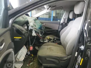 2016 Hyundai Santa Fe z VIN 5XYZT3LB8GG337601, wystawiony jako Copart lot #56130385 z przebiegiem Nie podano mil oraz Szkoda całkowita • Salvage title. Historia ofert i sprzedaży dostępna na DreamBid. Obrazek 7.