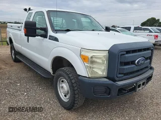 2013 Ford F-250 XL with VIN 1FT7X2B67DEB47786, listed as a IAAI auction lot 42683498 with 146,324 mi miles and . Bid and sale history available at DreamBid. Image 1.