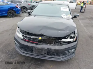 2017 Volkswagen Jetta GLI с VIN 3VW5T7AJ5HM333393, выставлен на аукционе IAAI как лот 42148596 с пробегом 185 261 миль миль и . История ставок и продаж доступна на DreamBid. Изображение 6.