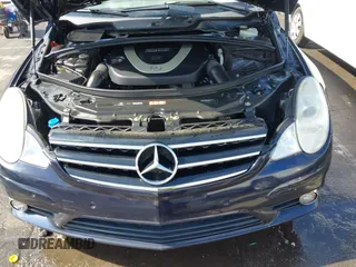 2009 Mercedes-Benz R 3.5L with VIN 4JGCB65E49A098144, listed as a IAAI auction lot 42027237 with 232,786 mi miles. Bid and sale history available at carsss.com. Image 10.