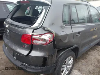 2017 Volkswagen Tiguan S with VIN WVGBV7AX5HK028788, listed as a IAAI auction lot 41699615 with 113,608 mi miles and . Bid and sale history available at DreamBid. Image 17.