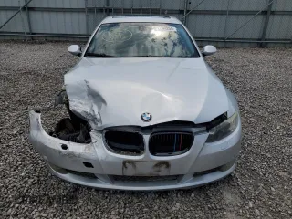 2007 BMW 3 Series 335i with VIN WBAWB73527PV82055, listed as a Copart auction lot 61898255 with Not provided miles and Salvage title. Bid and sale history available at DreamBid. Image 5.