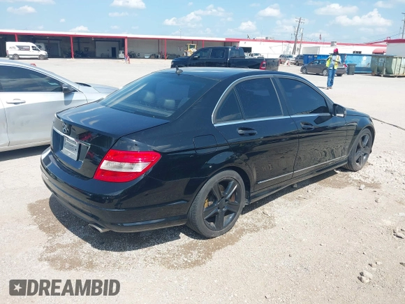 2011 Mercedes-Benz C 300 Sport с VIN WDDGF5EB8BR155906, выставлен на аукционе IAAI как лот 42522601 с пробегом 158 877 миль миль и . История ставок и продаж доступна на DreamBid. Изображение 4.