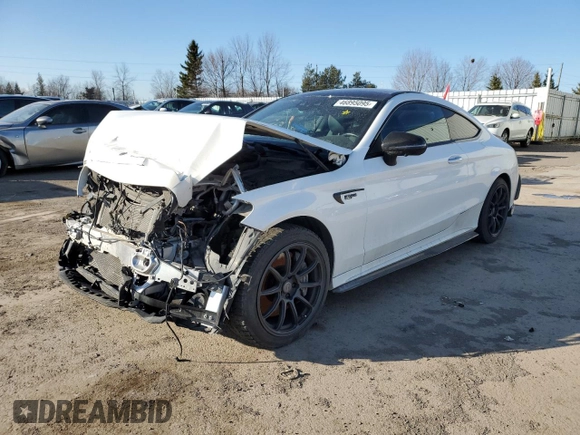 2020 Mercedes-Benz C 43 AMG z VIN WDDWJ6EB9LF944195, wystawiony jako Copart lot #46895095 z przebiegiem 75 299 mil mil oraz Szkoda całkowita • Salvage title. Historia ofert i sprzedaży dostępna na DreamBid. Obrazek 1.