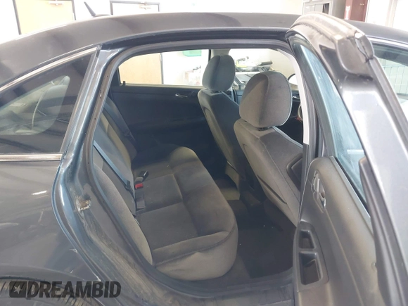 2010 Chevrolet Impala LT with VIN 2G1WB5EN8A1232060, listed as a IAAI auction lot 42018360 with 92,485 mi miles and . Bid and sale history available at DreamBid. Image 8.