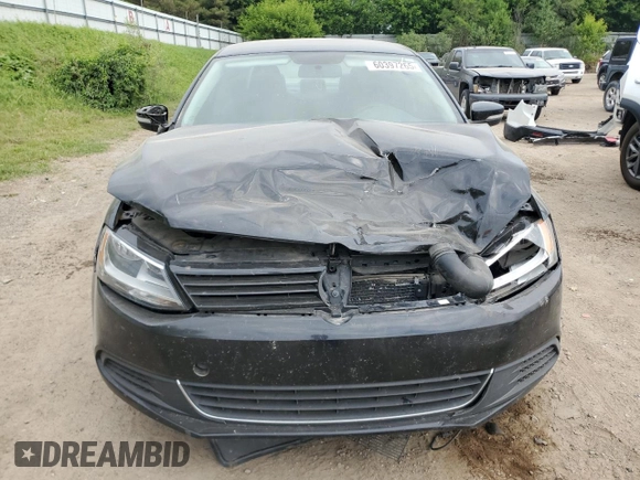 2014 Volkswagen Jetta SE z VIN 3VWD07AJ7EM220416, wystawiony jako Copart lot #60397265 z przebiegiem 184 854 mil mil oraz Czysty tytuł • Clean title. Historia ofert i sprzedaży dostępna na DreamBid. Obrazek 5.
