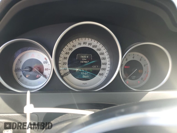2013 Mercedes-Benz C 250 Sport with VIN WDDGF4HB1DA766142, listed as a Copart auction lot 64350285 with 167,467 mi miles and Clean title. Bid and sale history available at DreamBid. Image 9.