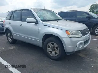 2008 Suzuki Grand Vitara z VIN JS3TE941984102702, wystawiony jako IAAI lot #42442067 z przebiegiem 175 498 mil mil oraz . Historia ofert i sprzedaży dostępna na DreamBid. Obrazek 1.