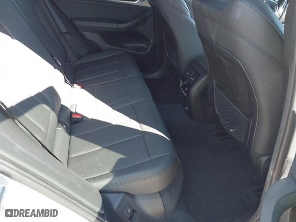 2019 BMW X3 sDrive30i with VIN 5UXTR7C56KLR50818, listed as a IAAI auction lot 41847811 with 88,592 mi miles. Bid and sale history available at carsss.com. Image 8.