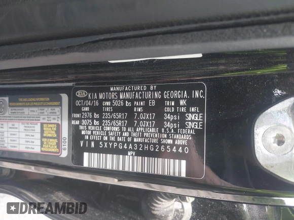 2017 Kia Sorento LX z VIN 5XYPG4A32HG265440, wystawiony jako IAAI lot #42480509 z przebiegiem 196 713 mil mil oraz . Historia ofert i sprzedaży dostępna na DreamBid. Obrazek 9.