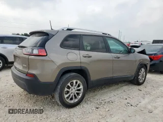2020 Jeep Cherokee Latitude z VIN 1C4PJLCX7LD511157, wystawiony jako Copart lot #56926835 z przebiegiem 108 618 mil mil oraz Szkoda całkowita • Salvage title. Historia ofert i sprzedaży dostępna na DreamBid. Obrazek 3.