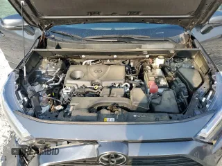 2022 Toyota RAV4 XLE with VIN 2T3W1RFV8NC210283, listed as a Copart auction lot 58776455 with 39,681 mi miles and Salvage title. Bid and sale history available at DreamBid. Image 12.