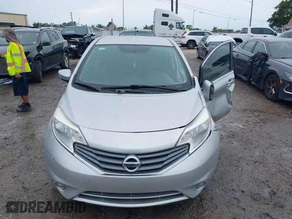 2016 Nissan Note S z VIN 3N1CE2CP6GL409610, wystawiony jako IAAI lot #42404655 z przebiegiem 70 507 mil mil oraz . Historia ofert i sprzedaży dostępna na DreamBid. Obrazek 12.