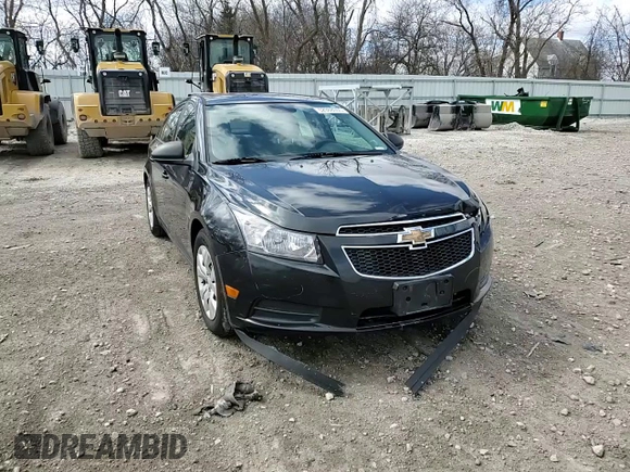 2014 Chevrolet Cruze LS with VIN 1G1PA5SH5E7177789, listed as a Copart auction lot 52988055 with 173,009 mi miles and Non Repairable. Bid and sale history available at carsss.com. Image 13.