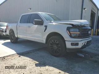 2024 Ford F-150 XLT with VIN 1FTFW3L55RFA53143, listed as a Copart auction lot 47960675 with 6,847 mi miles and Salvage Title. Bid and sale history available at carsss.com. Image 4.