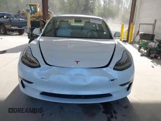 2020 Tesla Model 3 Performance z VIN 5YJ3E1EC2LF624900, wystawiony jako IAAI lot #42127589 z przebiegiem 36 758 mil mil oraz . Historia ofert i sprzedaży dostępna na DreamBid. Obrazek 12.