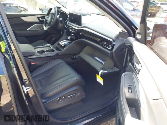 2025 Acura MDX w/Technology Package with VIN 5J8YD9H49SL003503, listed as a IAAI auction lot 41664451 with 3,574 mi miles. Bid and sale history available at carsss.com. Image 5.