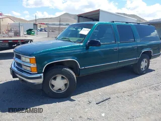 1997 Chevrolet Suburban with VIN 3GNFK16R1VG167865, listed as a IAAI auction lot 42147770 with 201,946 mi miles and . Bid and sale history available at DreamBid. Image 2.