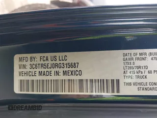 2024 Ram 2500 Power Wagon z VIN 3C6TR5EJ0RG315687, wystawiony jako IAAI lot #41614637 z przebiegiem 10 933 mil mil oraz . Historia ofert i sprzedaży dostępna na DreamBid. Obrazek 9.