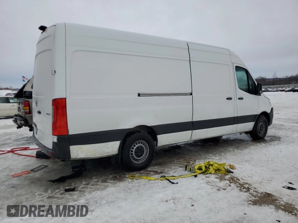 2021 Freightliner Sprinter z VIN W2Y40CHY4MT068916, wystawiony jako Copart lot #45091765 z przebiegiem 89 822 mil mil oraz Szkody całkowita. Historia ofert i sprzedaży dostępna na DreamBid. Obrazek 3.
