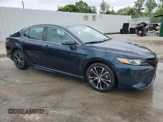 2018 Toyota Camry LE with VIN 4T1B11HK8JU547525, listed as a Copart auction lot 58334445 with 120,602 mi miles and Salvage title. Bid and sale history available at DreamBid. Image 4.