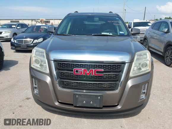 2010 GMC Terrain SLE-2 z VIN 2CTFLDEY4A6340188, wystawiony jako IAAI lot #42478916 z przebiegiem 81 123 mil mil oraz . Historia ofert i sprzedaży dostępna na DreamBid. Obrazek 6.