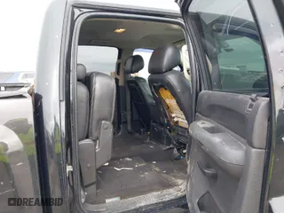 2010 Chevrolet Silverado 1500 LT with VIN 3GCRKSE38AG126152, listed as a IAAI auction lot 41399278 with 246,192 mi miles. Bid and sale history available at carsss.com. Image 8.