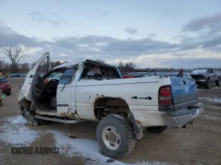 2001 Dodge Ram 2500 with VIN 1B7KF23661J550947, listed as a Copart auction lot 82418314 with 0 mi miles and Salvage Title. Bid and sale history available at carsss.com. Image 2.