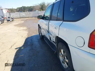 2002 GMC Envoy SLT with VIN 1GKDS13S622507379, listed as a IAAI auction lot 41641163 with 201,089 mi miles. Bid and sale history available at carsss.com. Image 18.