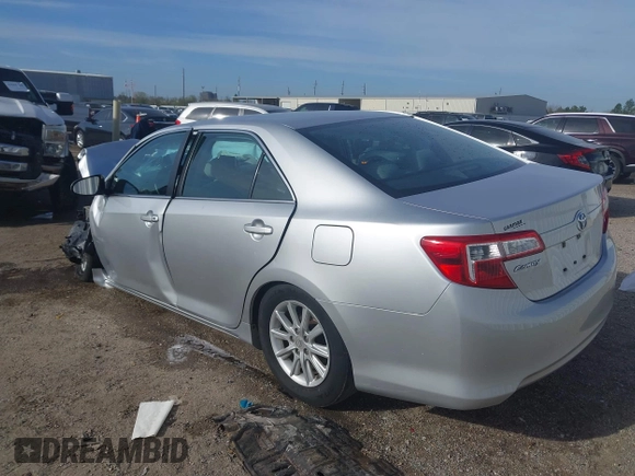 2012 Toyota Camry L with VIN 4T1BF1FK3CU134385, listed as a IAAI auction lot 41820857 with 1 mi miles. Bid and sale history available at carsss.com. Image 3.