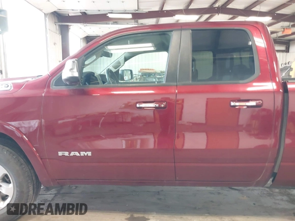 2019 Ram 1500 Laramie with VIN 1C6SRFDT0KN848897, listed as a IAAI auction lot 41993489 with 26,936 mi miles. Bid and sale history available at carsss.com. Image 14.