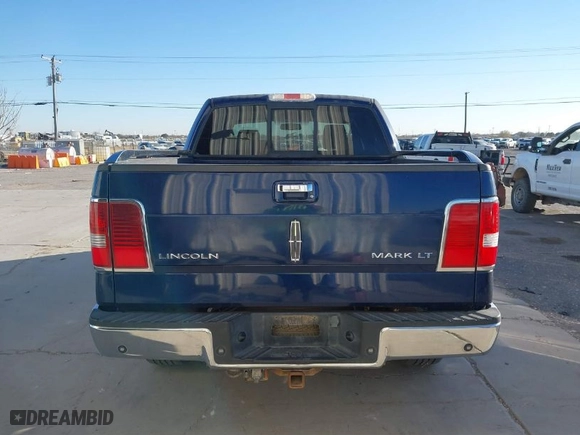 2007 Lincoln Mark LT with VIN 5LTPW16557FJ06843, listed as a IAAI auction lot 41158381 with NaN miles. Bid and sale history available at carsss.com. Image 16.