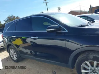 2019 Kia Sorento LX with VIN 5XYPG4A36KG538256, listed as a IAAI auction lot 41601031 with 1 mi miles. Bid and sale history available at carsss.com. Image 13.