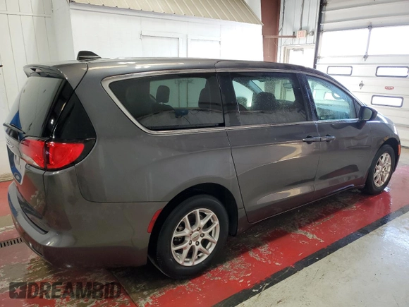 2023 Chrysler Voyager LX z VIN 2C4RC1CG8PR585763, wystawiony jako Copart lot #56412075 z przebiegiem 48 942 mil mil oraz Szkody całkowita. Historia ofert i sprzedaży dostępna na DreamBid. Obrazek 3.