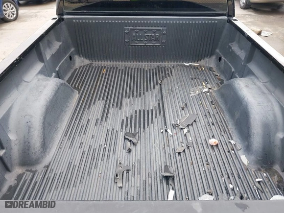 2007 GMC Sierra 1500 Classic Work Truck with VIN 3GTEC14X47G179627, listed as a IAAI auction lot 41701593 with 191,691 mi miles. Bid and sale history available at carsss.com. Image 8.