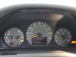 2003 Mercedes-Benz CLK-Class 4.3L with VIN WDBLK70G93T138327, listed as a Copart auction lot 81527674 with 118,590 mi miles and Salvage Title. Bid and sale history available at carsss.com. Image 9.
