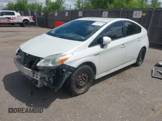 2013 Toyota Prius One z VIN JTDKN3DU0D5613429, wystawiony jako IAAI lot #42360759 z przebiegiem 254 105 mil mil oraz . Historia ofert i sprzedaży dostępna na DreamBid. Obrazek 2.