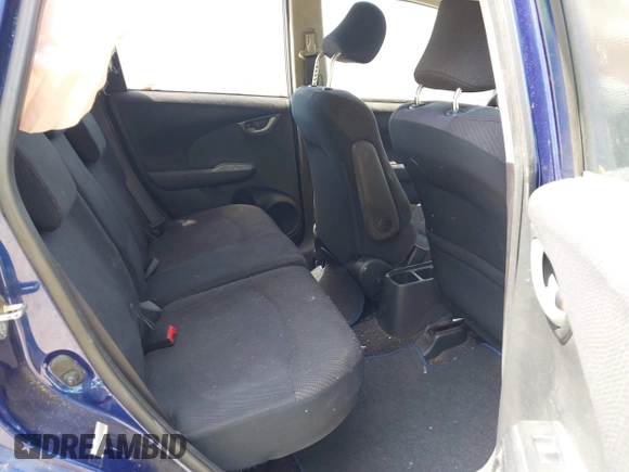 2012 Honda Fit Sport с VIN JHMGE8H57CC003882, выставлен на аукционе IAAI как лот 42428272 с пробегом 153 552 миль миль и . История ставок и продаж доступна на DreamBid. Изображение 8.