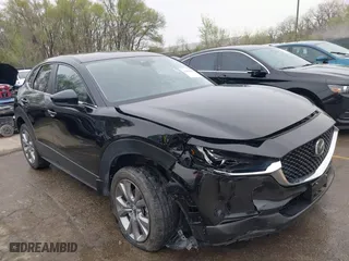 2021 Mazda CX-30 Select with VIN 3MVDMBBL2MM269790, listed as a IAAI auction lot 41903521 with 31,484 mi miles. Bid and sale history available at carsss.com. Image 6.