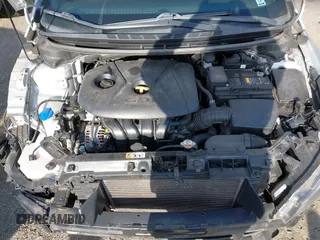 2018 Kia Forte5 LX with VIN KNAFK5A87J5772647, listed as a IAAI auction lot 42003515 with 72,361 mi miles. Bid and sale history available at carsss.com. Image 10.