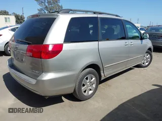 2004 Toyota Sienna XLE z VIN 5TDZA22C24S120232, wystawiony jako IAAI lot #42539225 z przebiegiem 141 481 mil mil oraz . Historia ofert i sprzedaży dostępna na DreamBid. Obrazek 4.