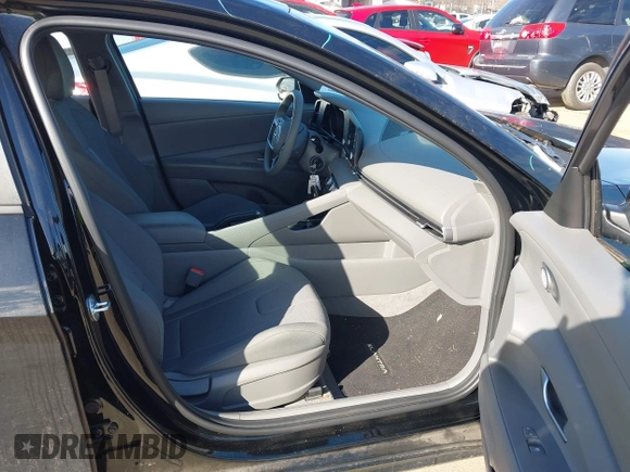 2023 Hyundai Elantra SE with VIN KMHLL4AG7PU600066, listed as a IAAI auction lot 41315954 with 14,460 mi miles and . Bid and sale history available at DreamBid. Image 5.