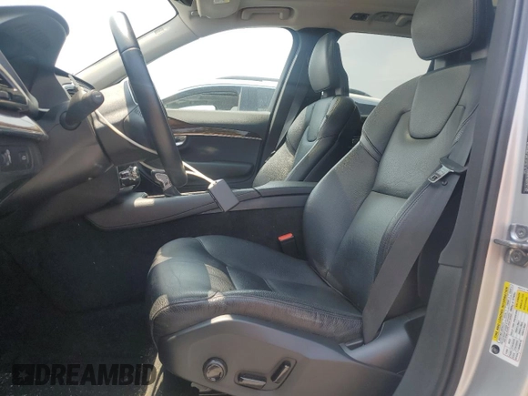 2016 Volvo XC90 T6 Momentum z VIN YV4A22PK3G1067694, wystawiony jako Copart lot #57822775 z przebiegiem 122 053 mil mil oraz Szkoda całkowita • Salvage title. Historia ofert i sprzedaży dostępna na DreamBid. Obrazek 7.