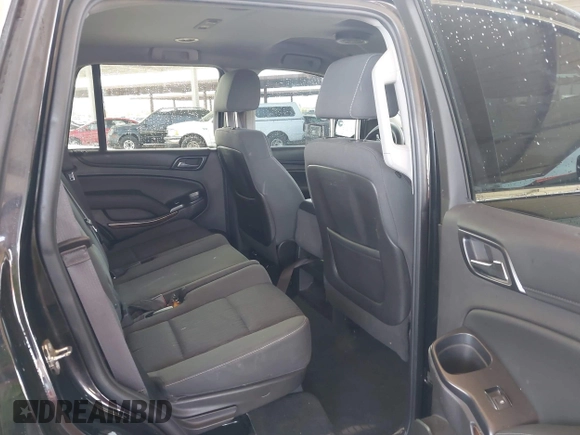 2015 Chevrolet Tahoe Commercial z VIN 1GNLC2EC0FR629983, wystawiony jako IAAI lot #41917584 z przebiegiem 111 461 mil mil oraz . Historia ofert i sprzedaży dostępna na DreamBid. Obrazek 8.