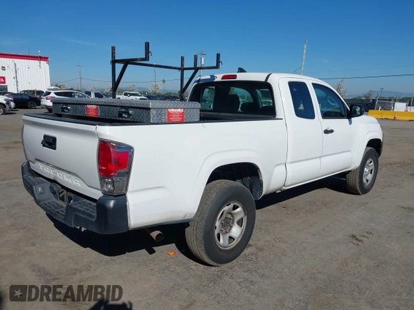 2017 Toyota Tacoma SR z VIN 5TFRX5GN8HX092723, wystawiony jako IAAI lot #41862331 z przebiegiem 114 772 mil mil oraz . Historia ofert i sprzedaży dostępna na DreamBid. Obrazek 6.