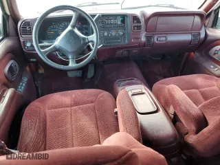 1998 Chevrolet Tahoe with VIN 1GNEK13R6WJ300586, listed as a Copart auction lot 71018274 with 177,722 mi miles and Clean Title. Bid and sale history available at carsss.com. Image 8.